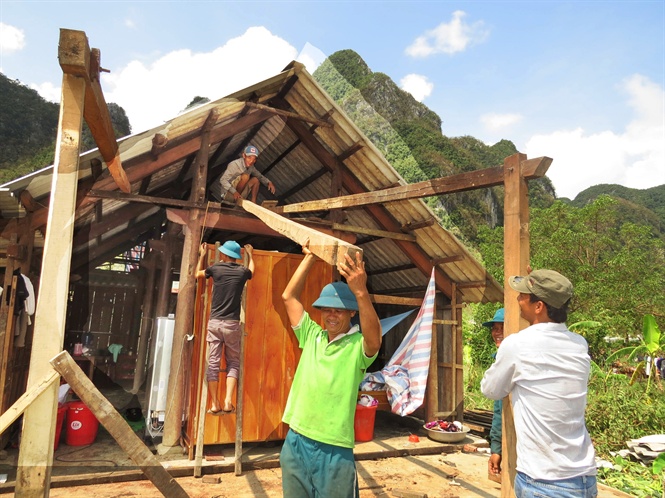 Giữ giá thị trường sau bão